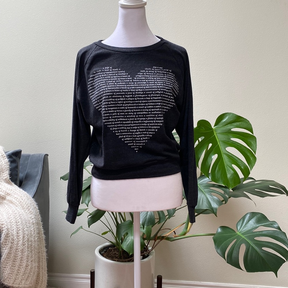 Xenotees Animal Lover Dark Gray Long Sleeve Top Size Small